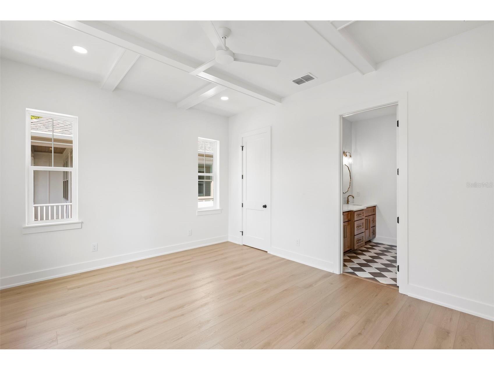 1868 Mississippi Avenue NE Saint Petersburg FL 33703 TB8521432 image24