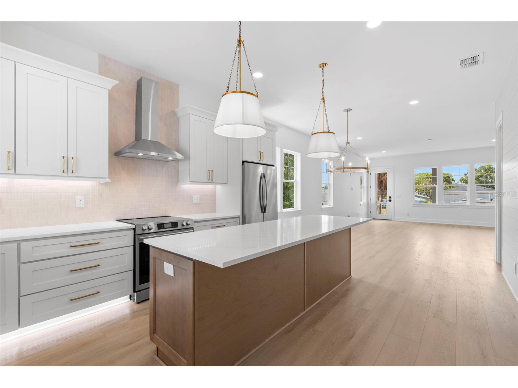 1868 Mississippi Avenue NE Saint Petersburg FL 33703 TB8521432 image7