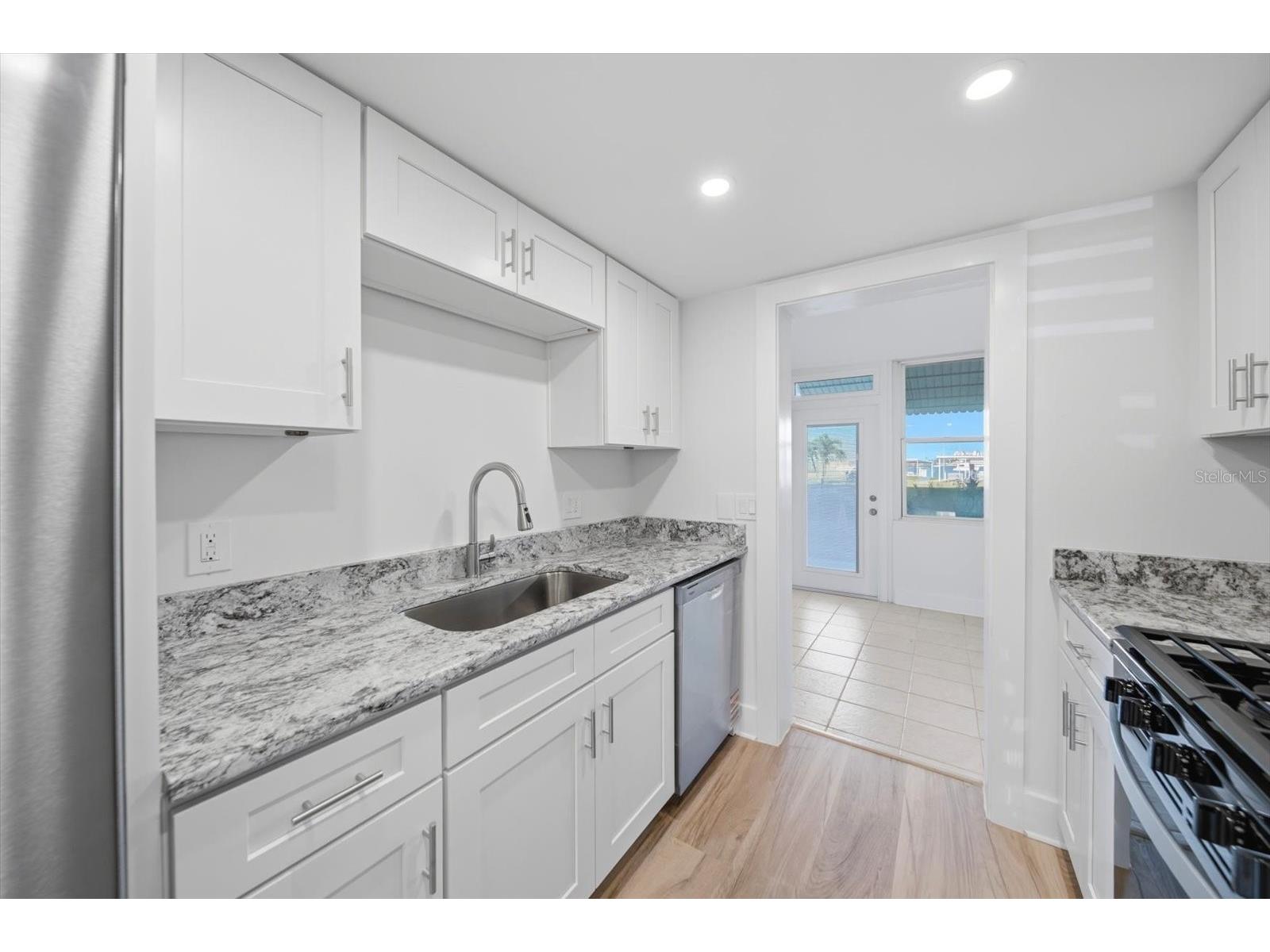 1868 Shore Drive S #104 South Pasadena FL 33707 - BOCA CIEGA BAY TB8503713 image8