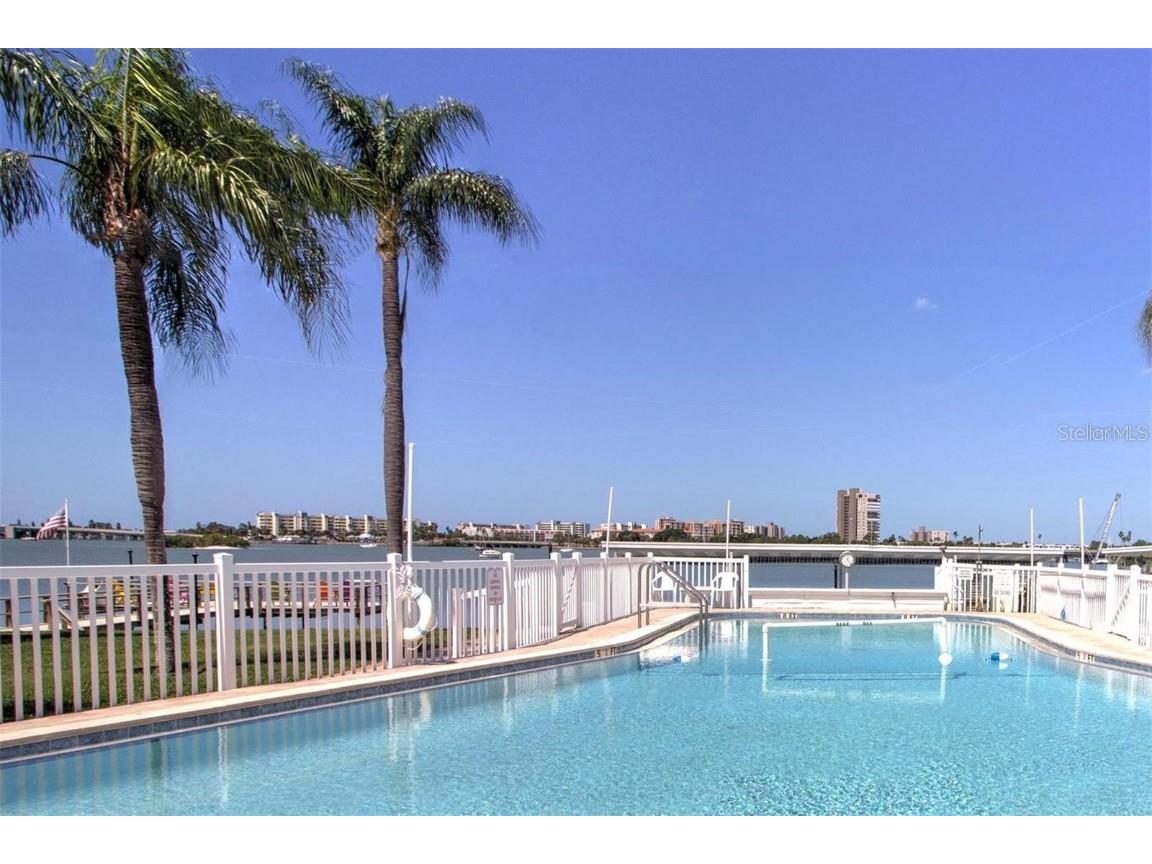 1868 Shore Drive S #102 South Pasadena FL 33707 TB8312970 image2