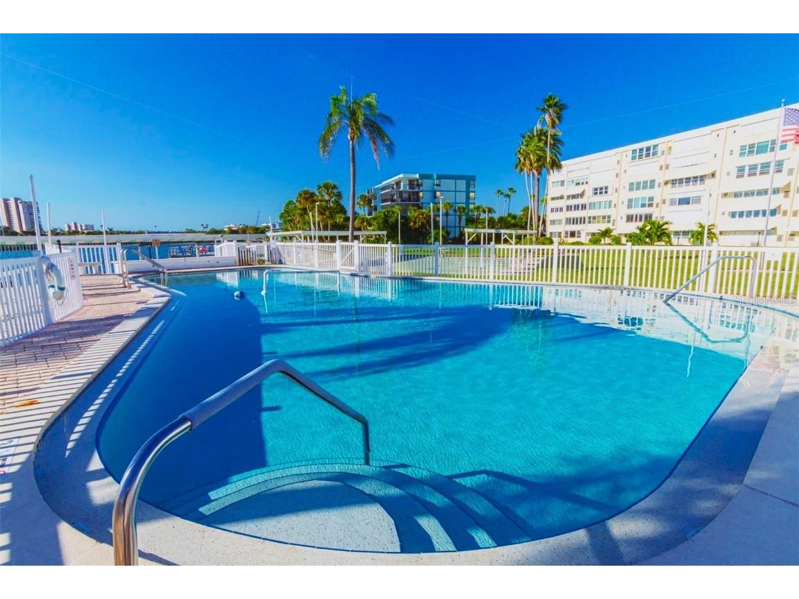 1868 Shore Drive S #202 South Pasadena FL 33707 T3434275 image1