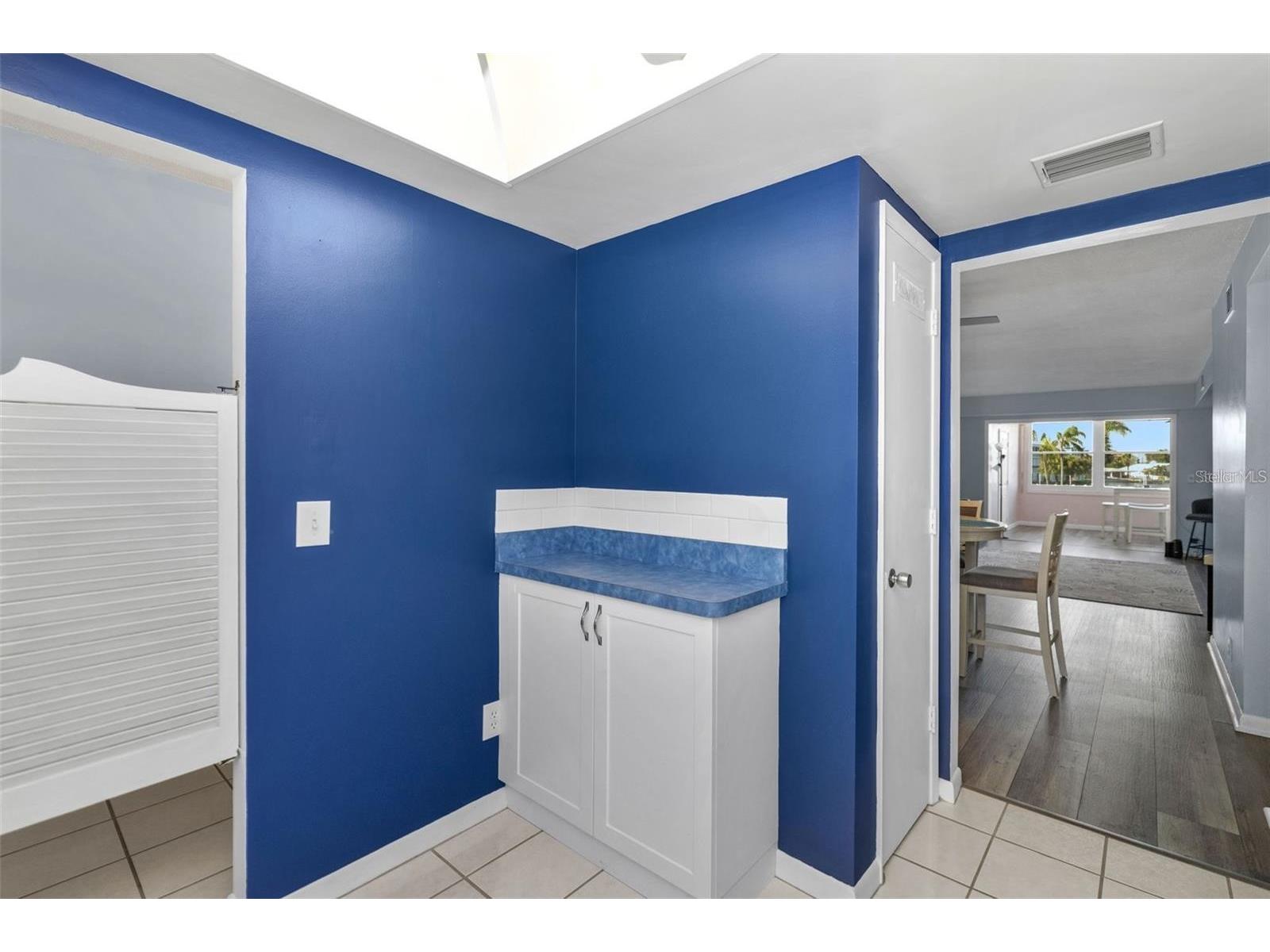 1868 Shore Drive S #207 South Pasadena FL 33707 TB8431287 image11