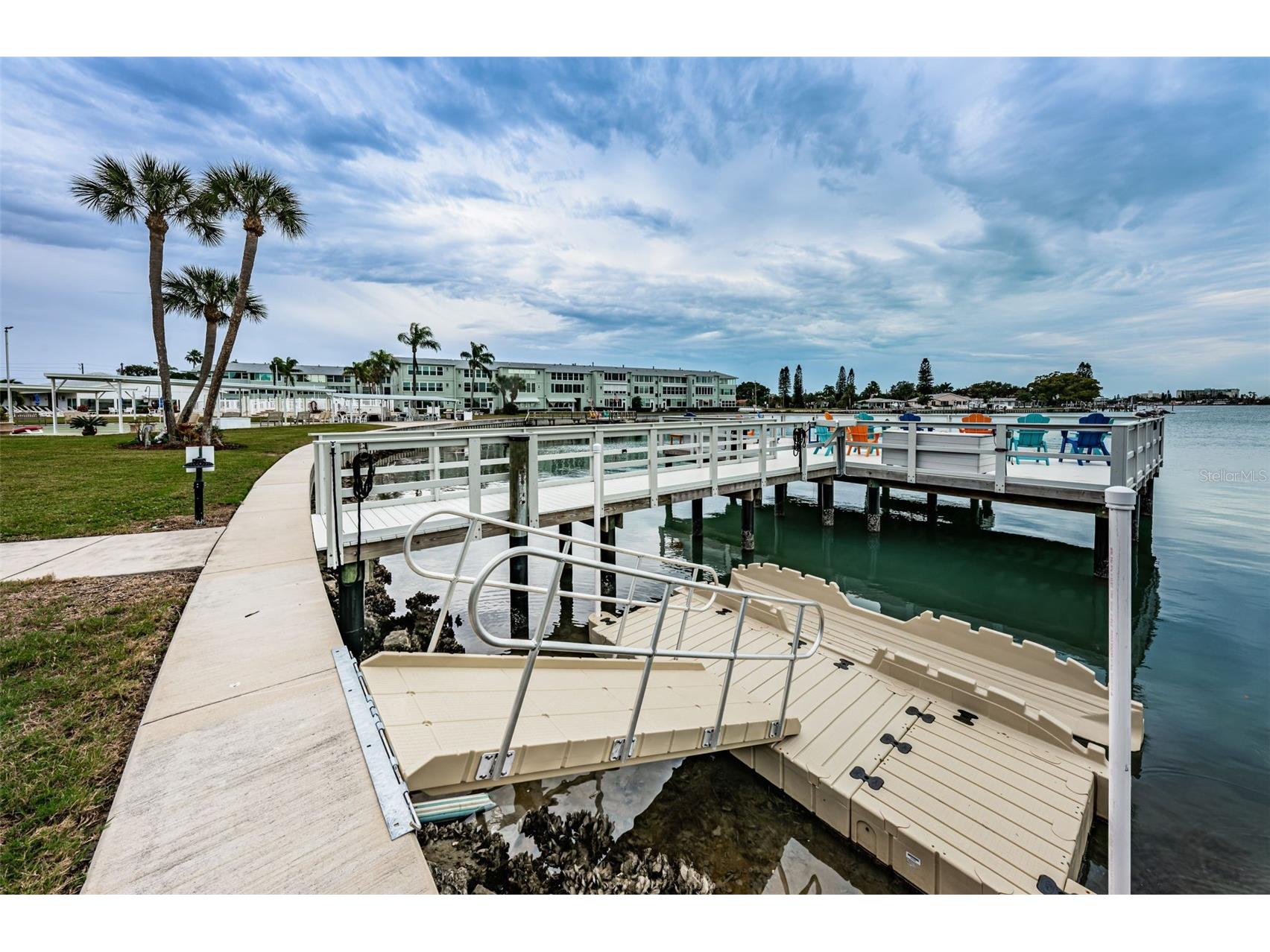 1868 Shore Drive S #410 South Pasadena FL 33707 U8232615 image30