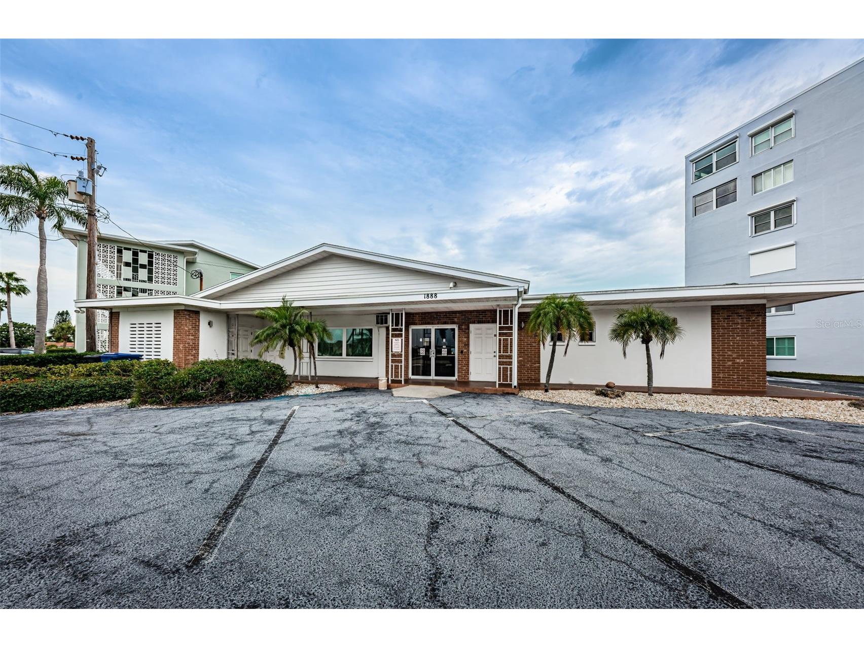 1868 Shore Drive S #410 South Pasadena FL 33707 U8232615 image33