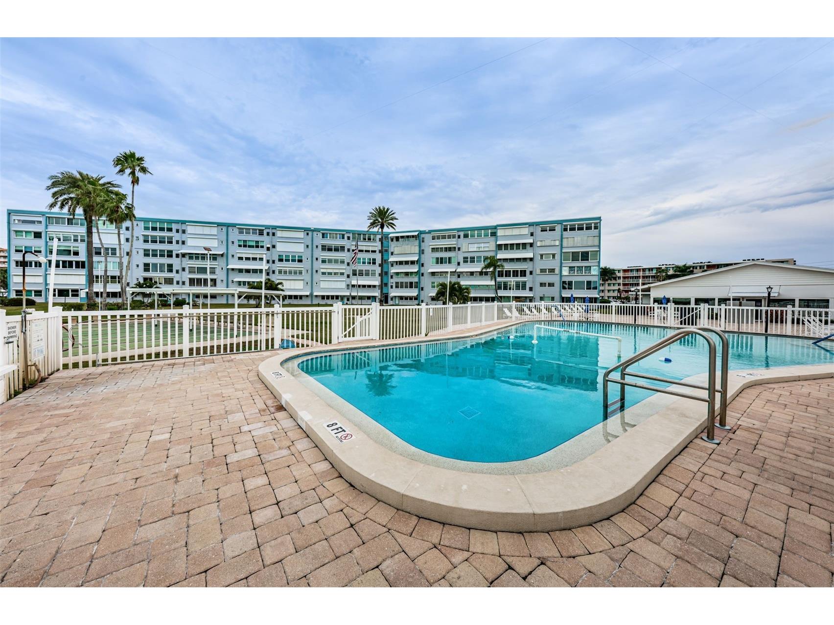 1868 Shore Drive S #410 South Pasadena FL 33707 U8232615 image35