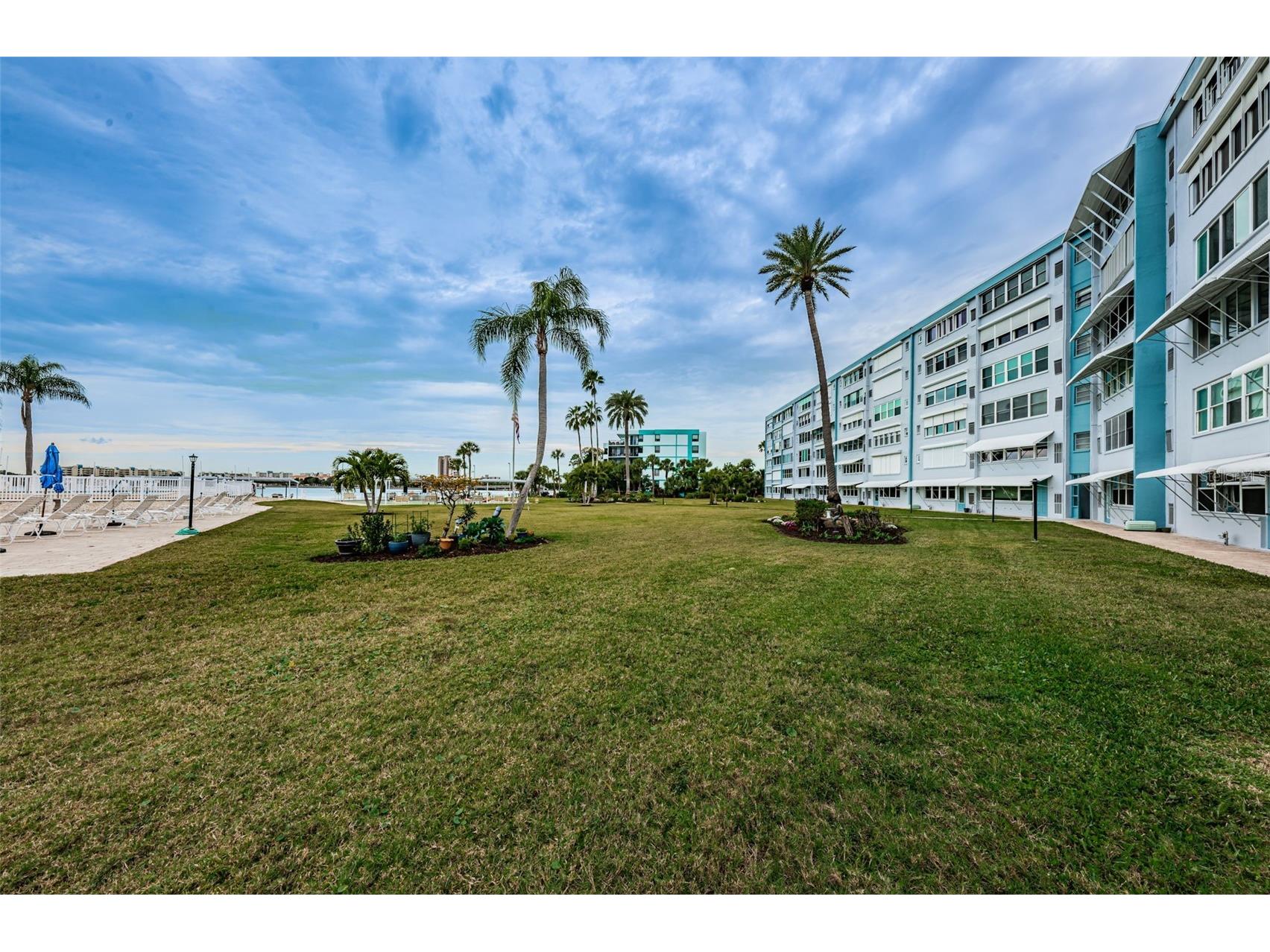 1868 Shore Drive S #410 South Pasadena FL 33707 U8232615 image46