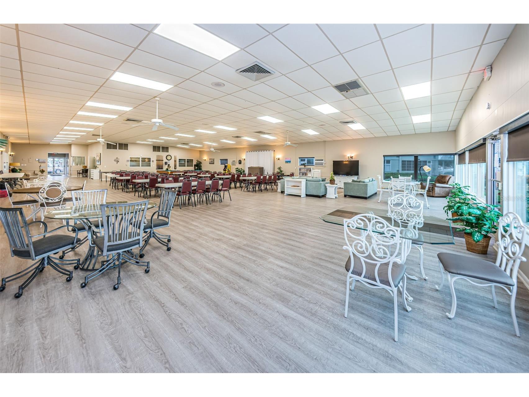 1868 Shore Drive S #410 South Pasadena FL 33707 U8232615 image59