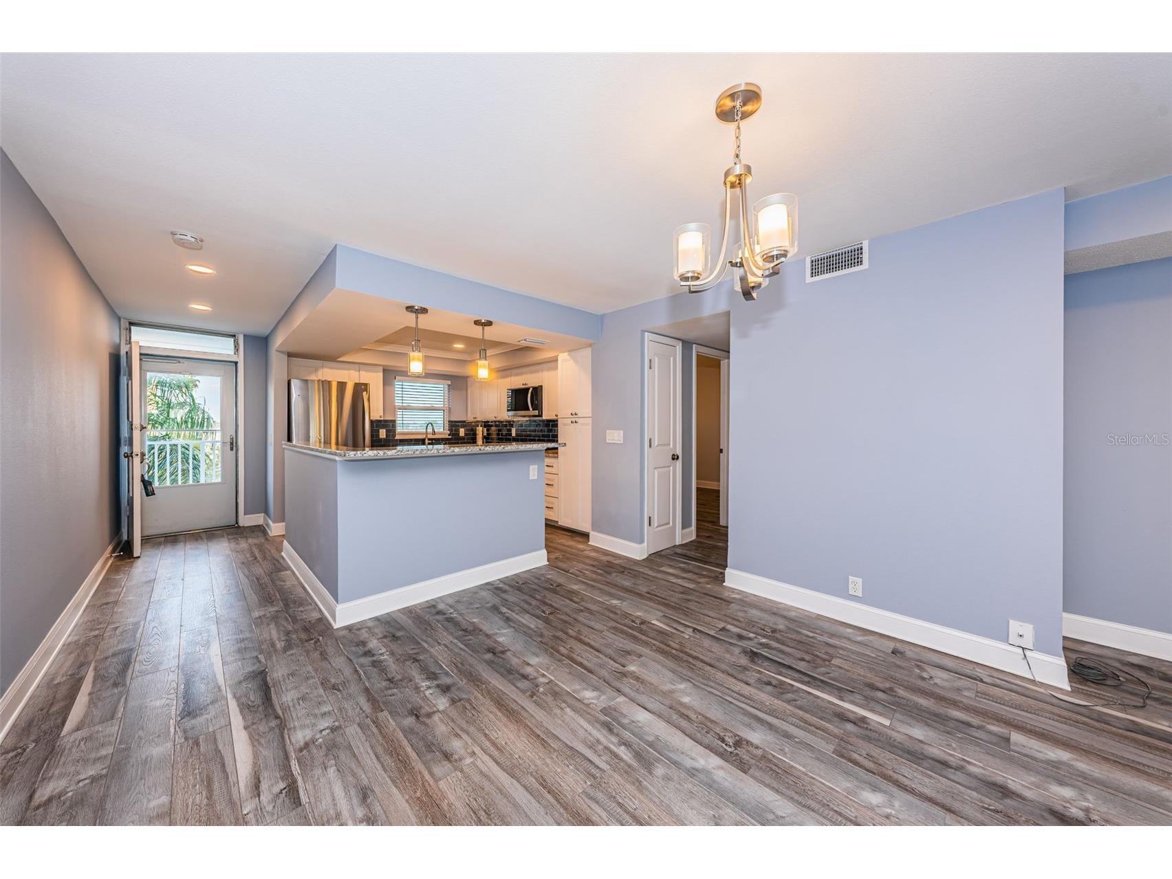 1868 Shore Drive S #410 South Pasadena FL 33707 U8232615 image7