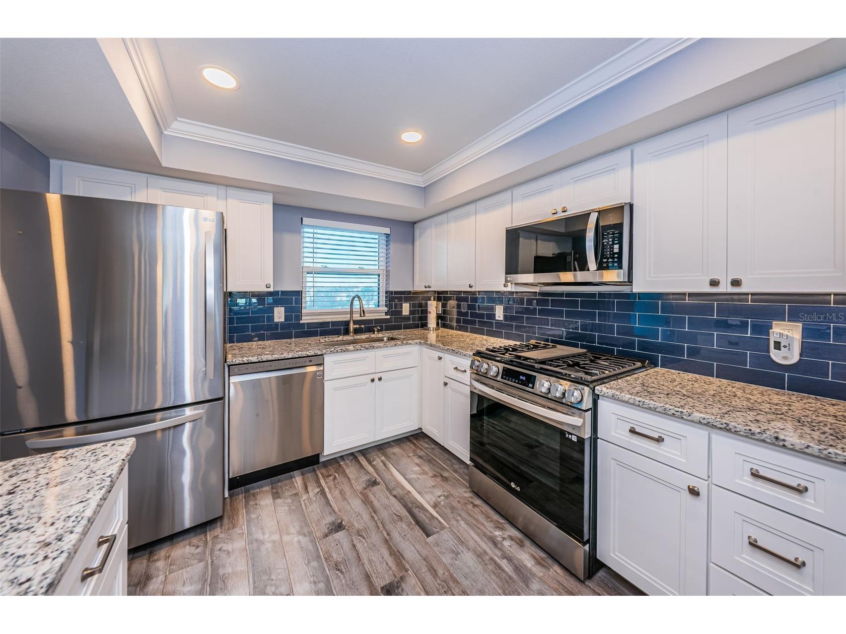 1868 Shore Drive S #410 South Pasadena FL 33707 U8232615 image9