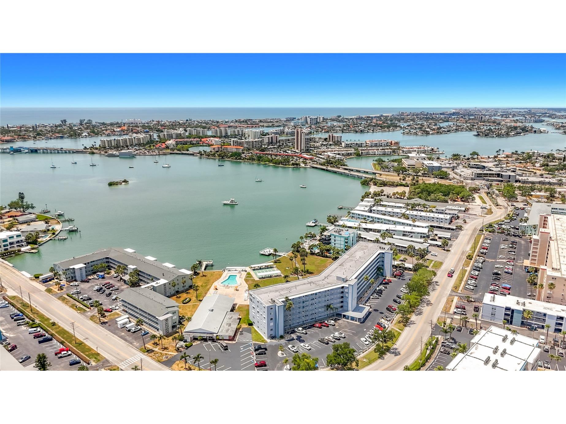 1868 Shore Drive S #503 South Pasadena FL 33707 W7885178 image1