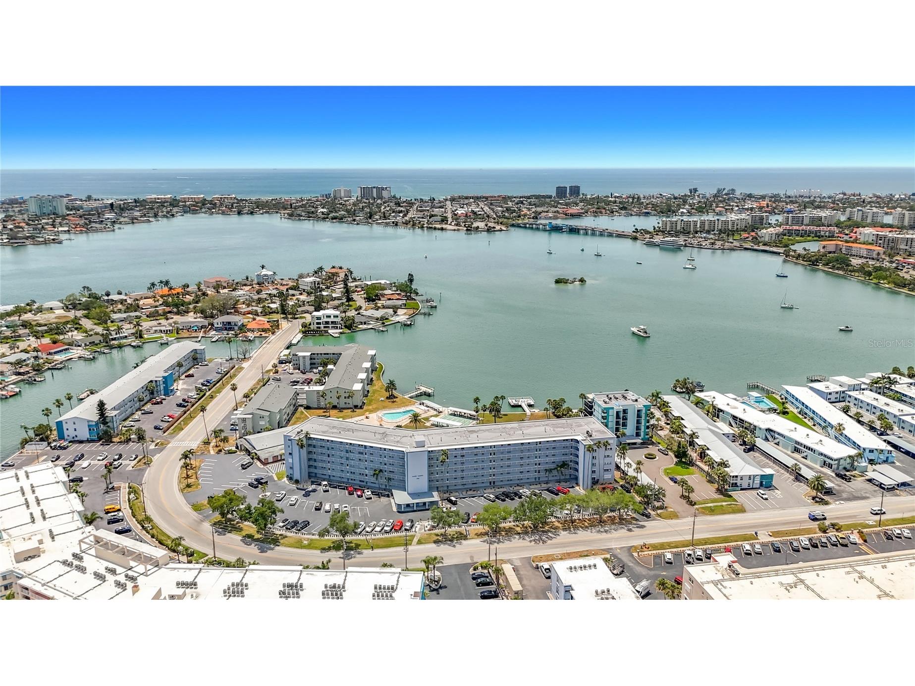 1868 Shore Drive S #503 South Pasadena FL 33707 W7885178 image3