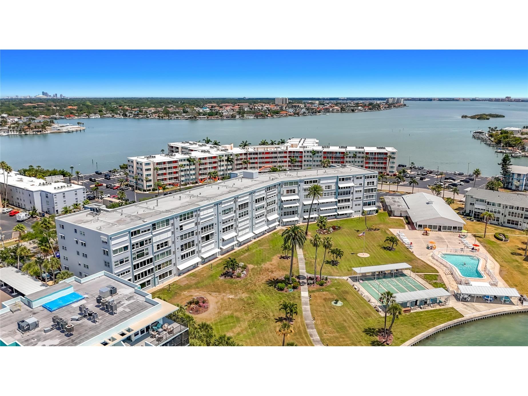 1868 Shore Drive S #503 South Pasadena FL 33707 W7885178 image53