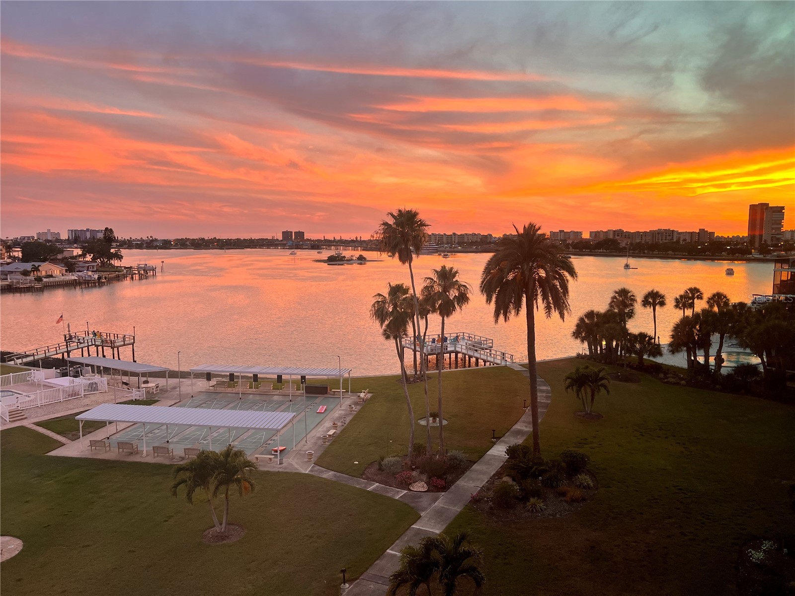 1868 Shore Drive S #607 South Pasadena FL 33707 TB8511670 image3
