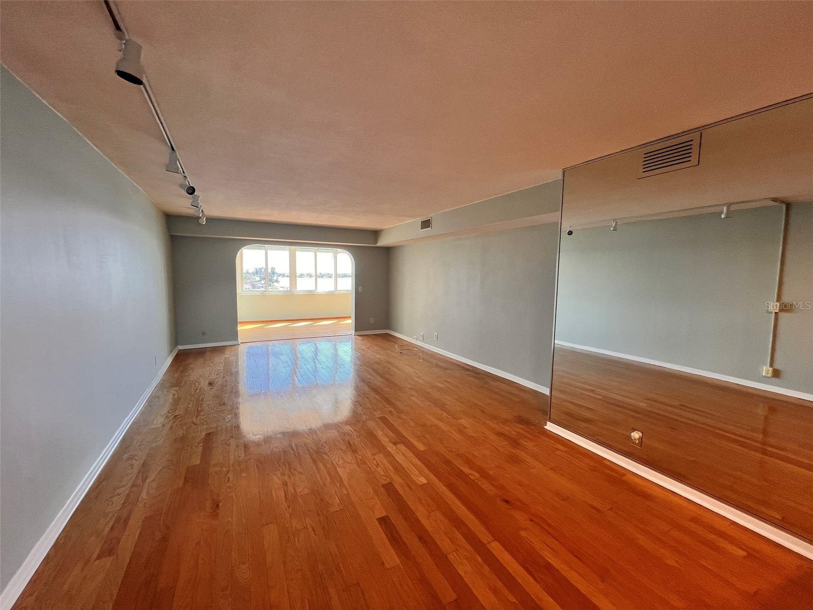 1868 Shore Drive S #607 South Pasadena FL 33707 TB8511670 image7