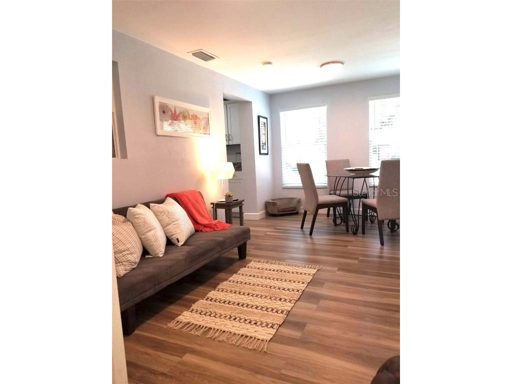 1868 Wharf Road Sarasota FL 34231 A4673255 image18