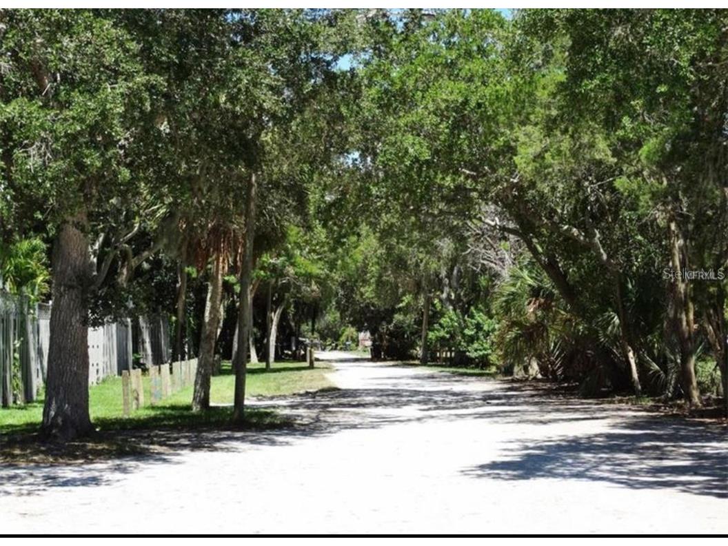 1868 Wharf Road Sarasota FL 34231 A4673255 image33