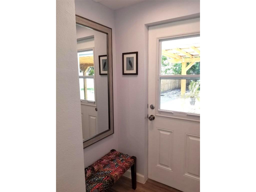 1868 Wharf Road Sarasota FL 34231 A4673255 image6