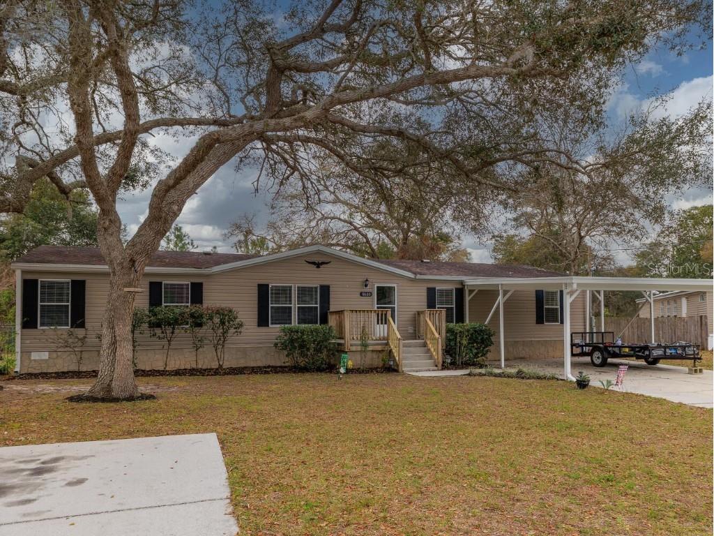 18680 SE 55th Place Ocklawaha FL 32179 OM696847 image1