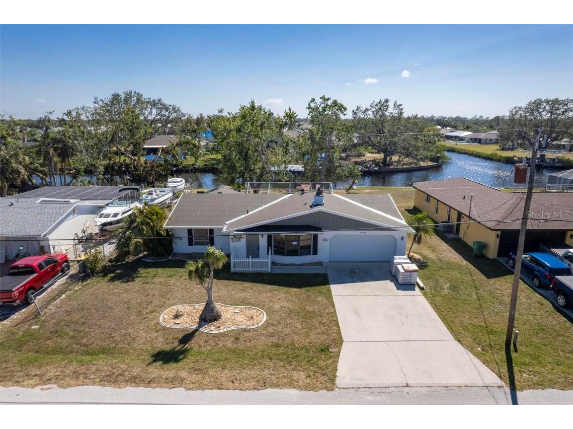 18689 Klingler Circle Port Charlotte FL 33948 - COUNTRYMAN WATERWAY C7471964 image1