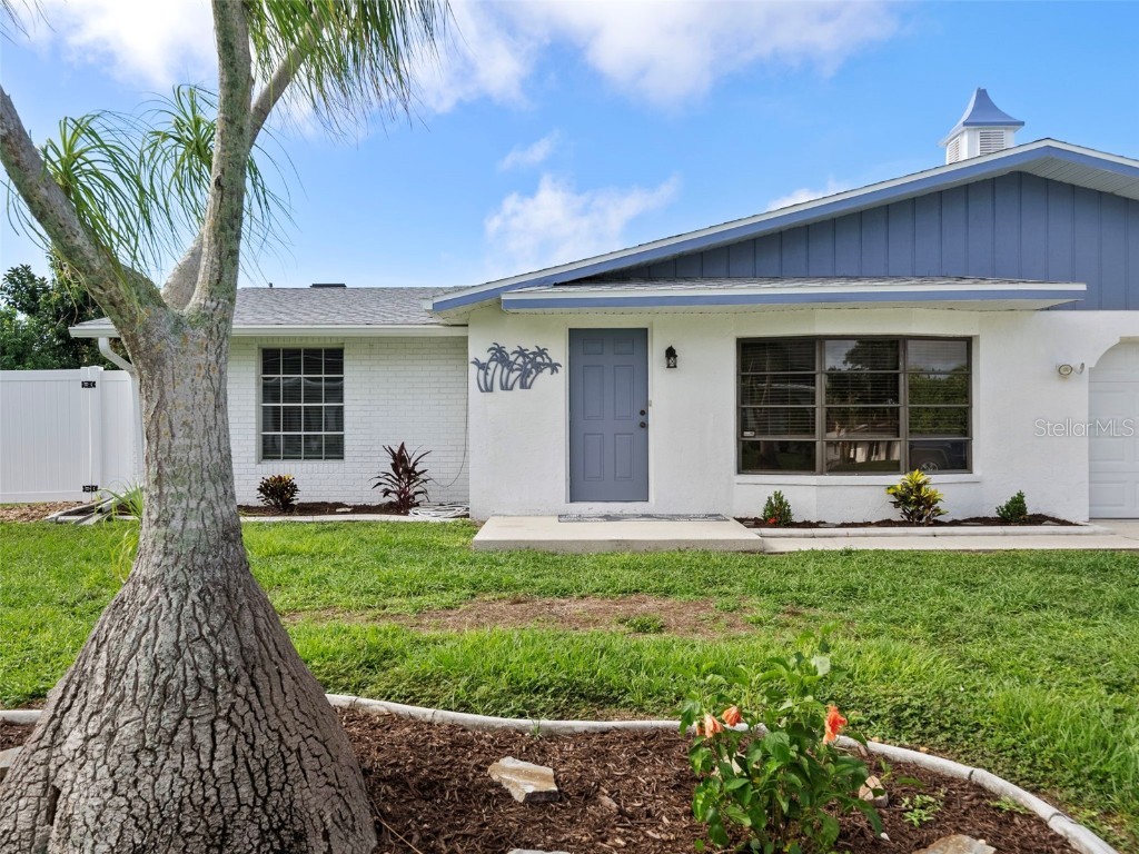 18689 Klingler Circle Port Charlotte FL 33948 C7497609 image1