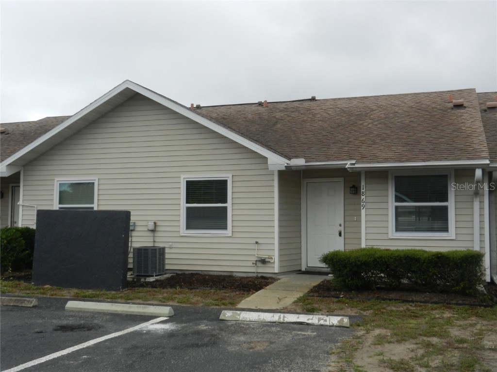 1869 10th Street Palm Harbor FL 34683 U8222332 image1