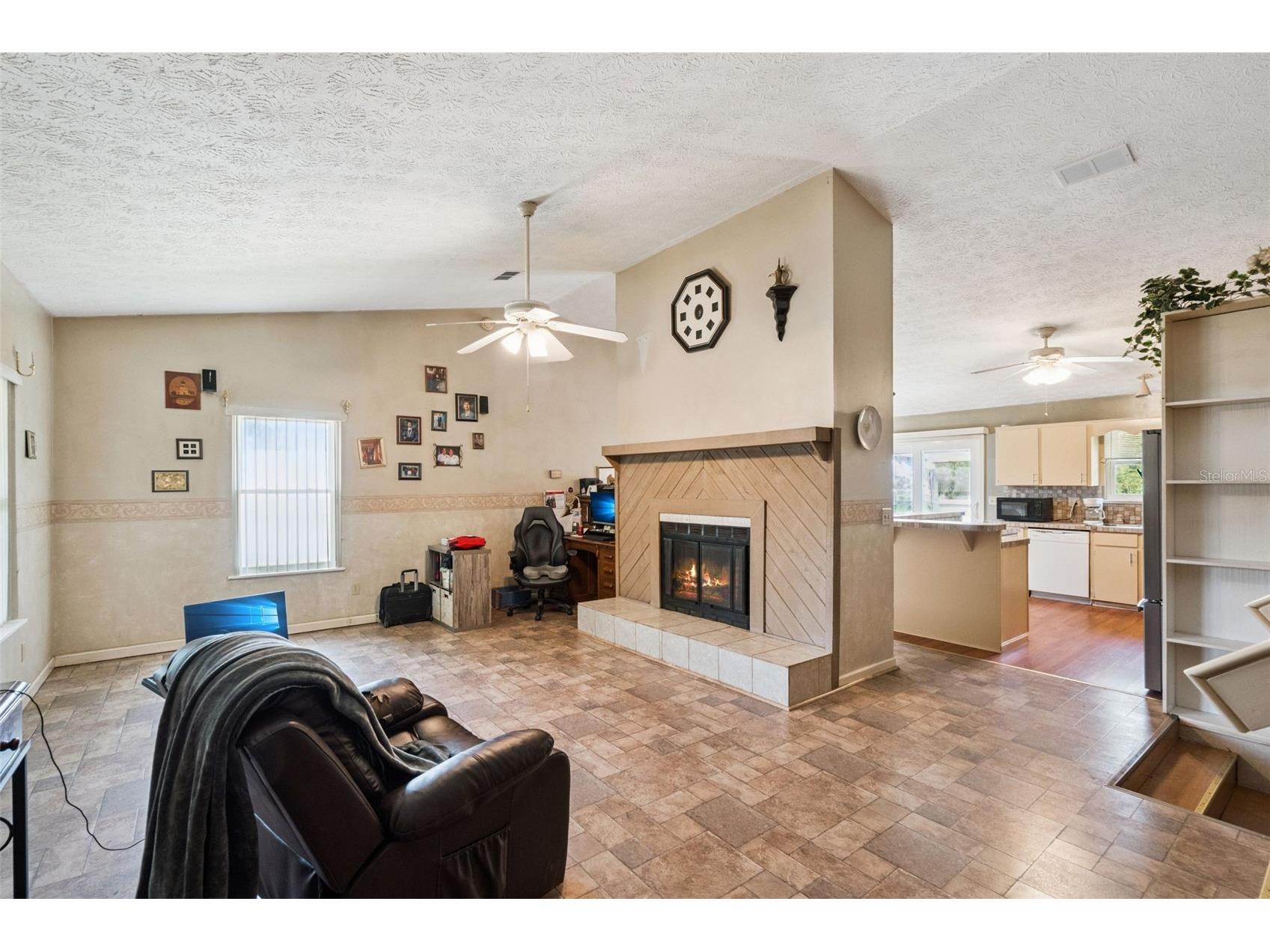 1869 Kings Point Boulevard Kissimmee FL 34744 O6424293 image11