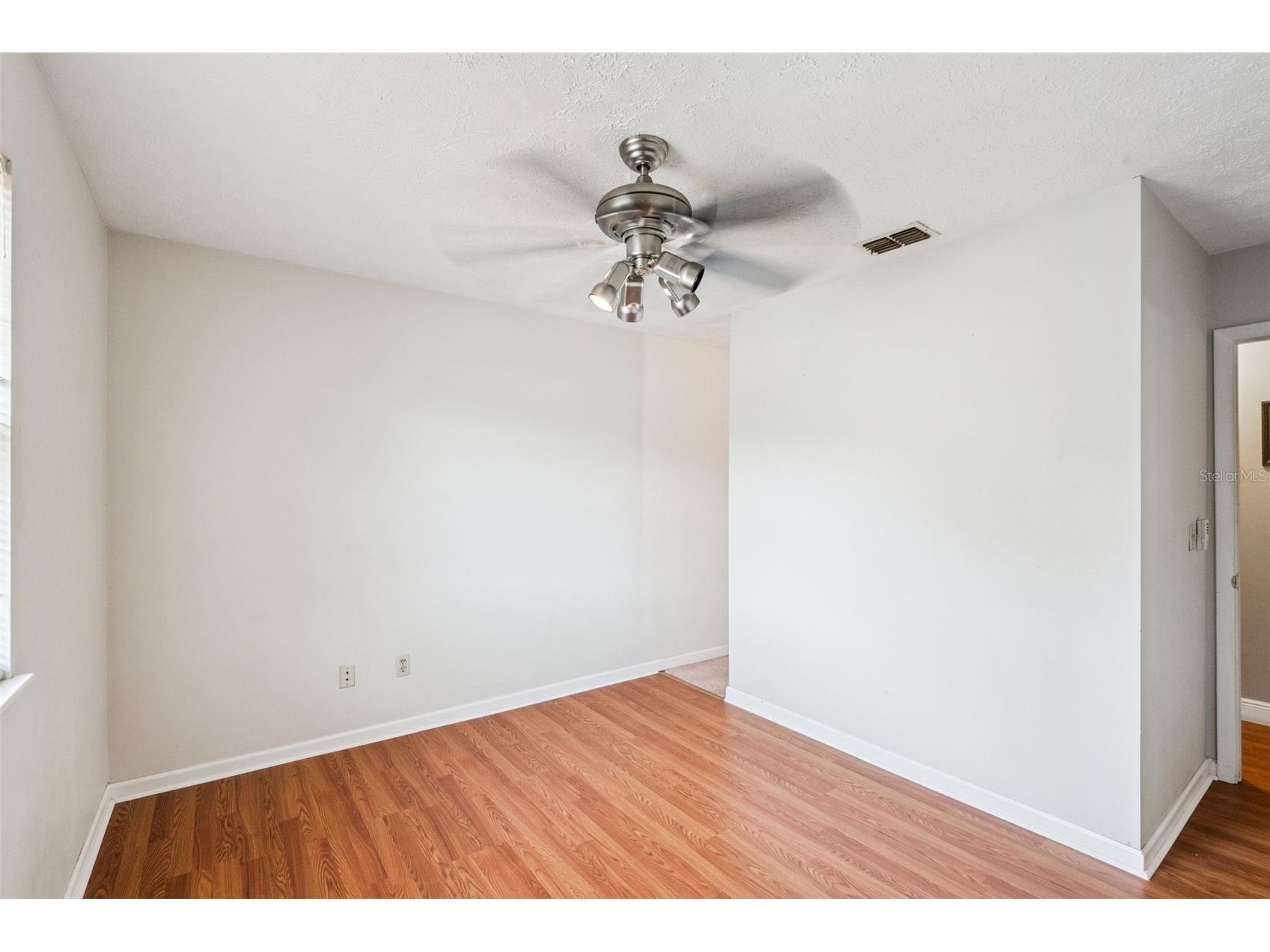 1869 Kings Point Boulevard Kissimmee FL 34744 O6424293 image18