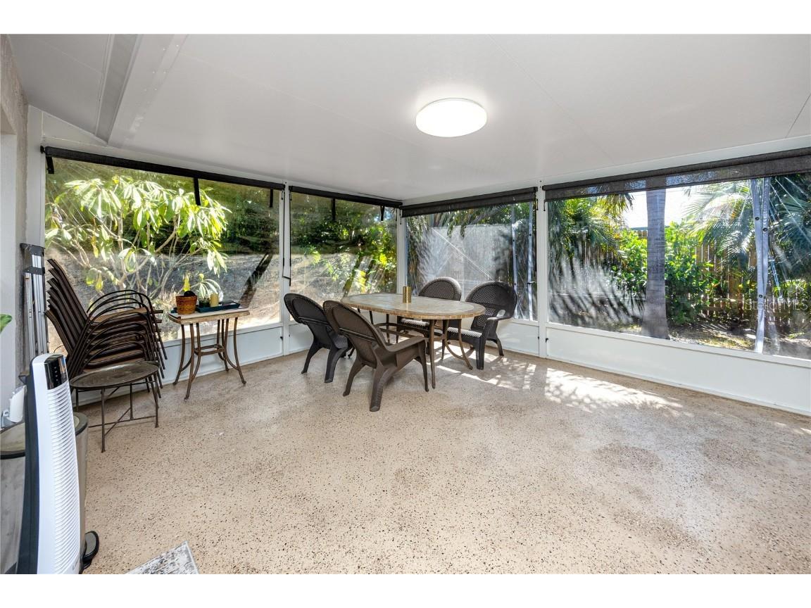 1869 Seton Drive Clearwater FL 33763 TB8437873 image25