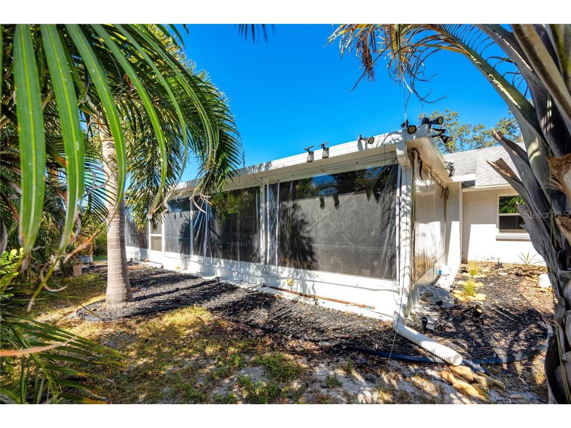 1869 Seton Drive Clearwater FL 33763 TB8437873 image32