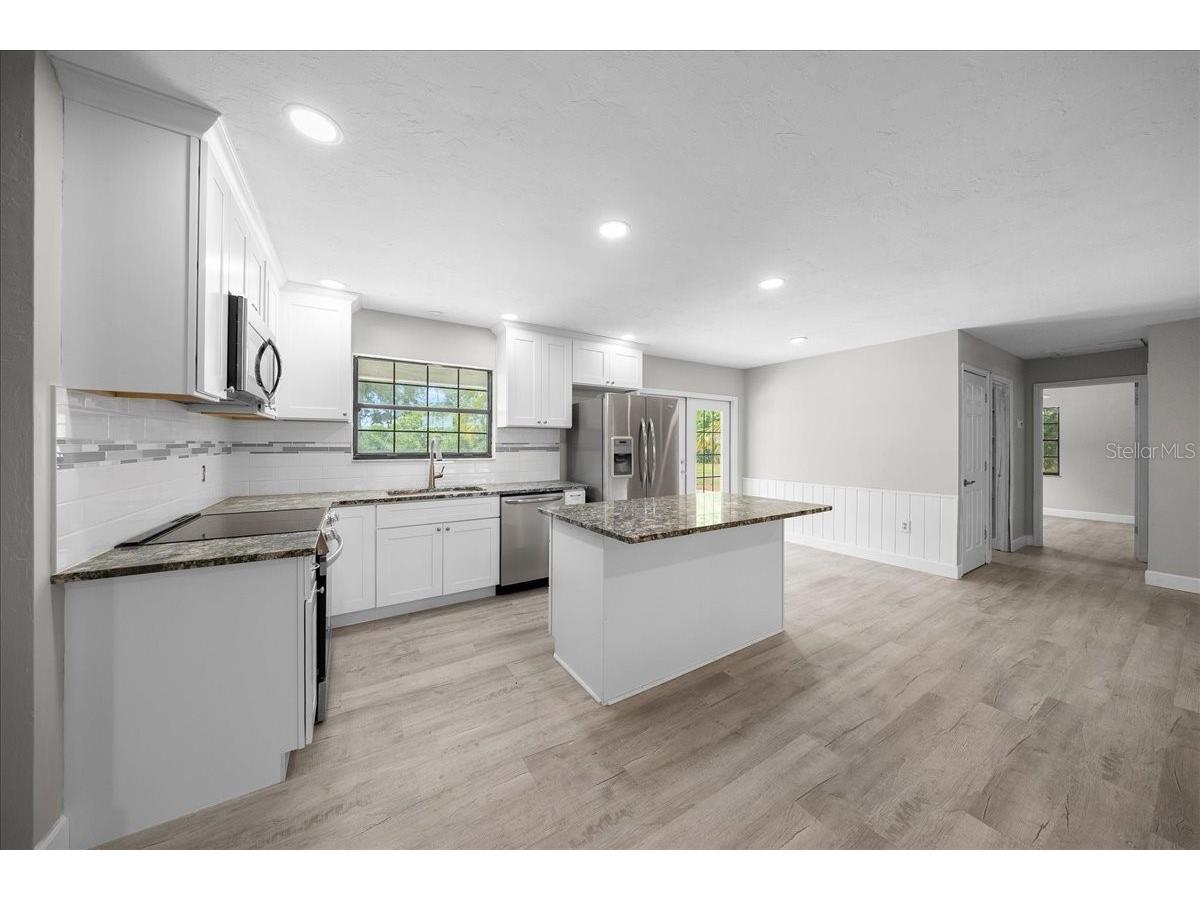 1869 SW 32nd Place Bell FL 32619 OM723972 image10