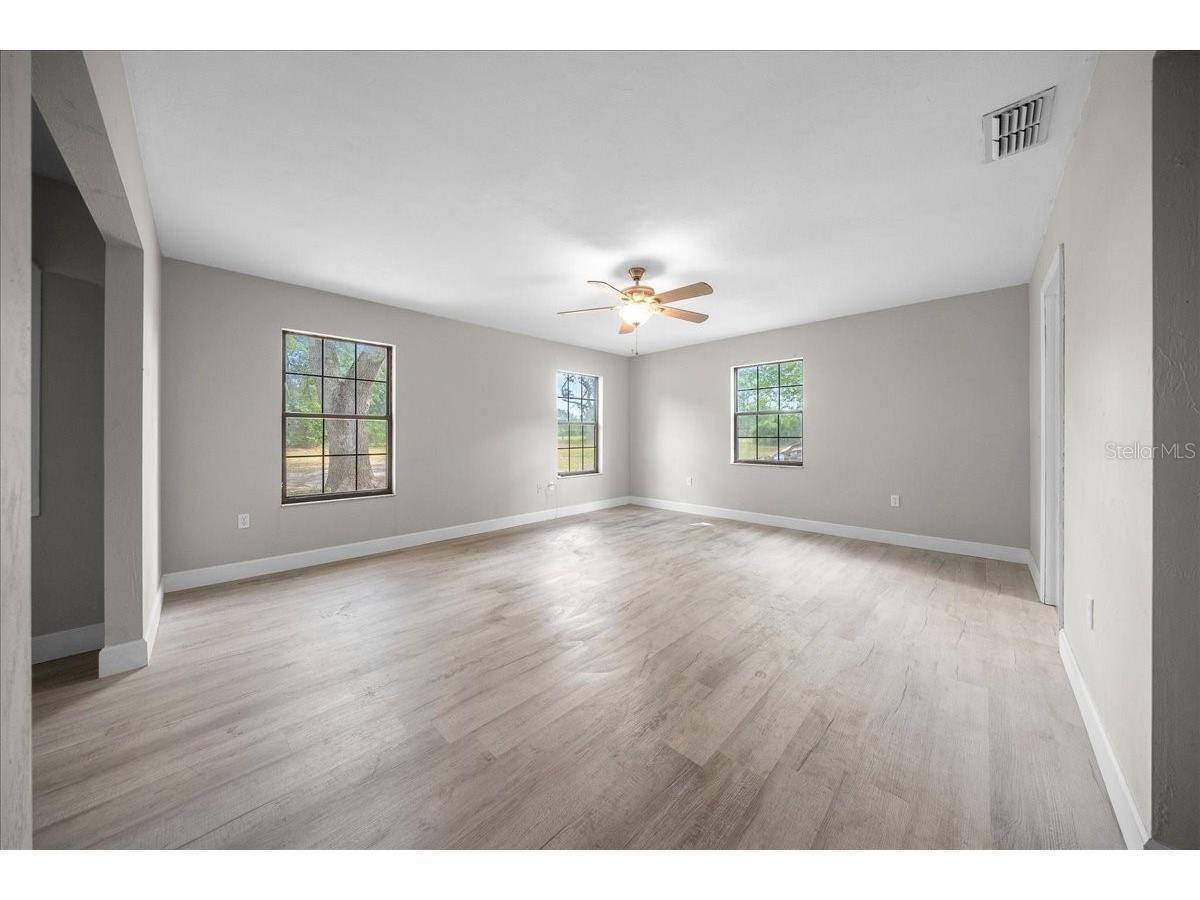 1869 SW 32nd Place Bell FL 32619 OM723972 image11
