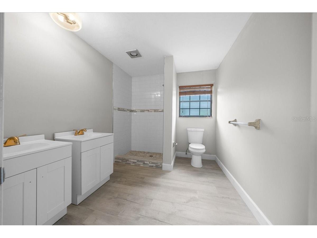 1869 SW 32nd Place Bell FL 32619 OM723972 image13