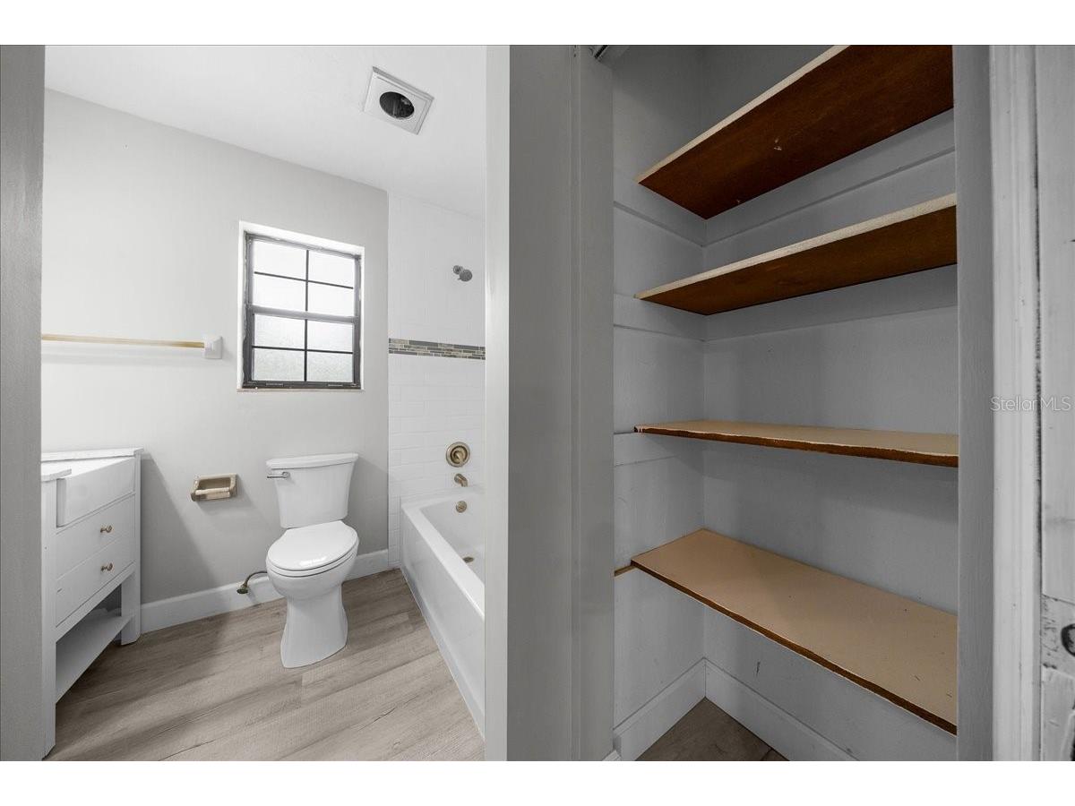 1869 SW 32nd Place Bell FL 32619 OM723972 image17