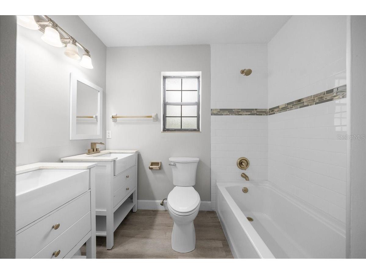 1869 SW 32nd Place Bell FL 32619 OM723972 image18