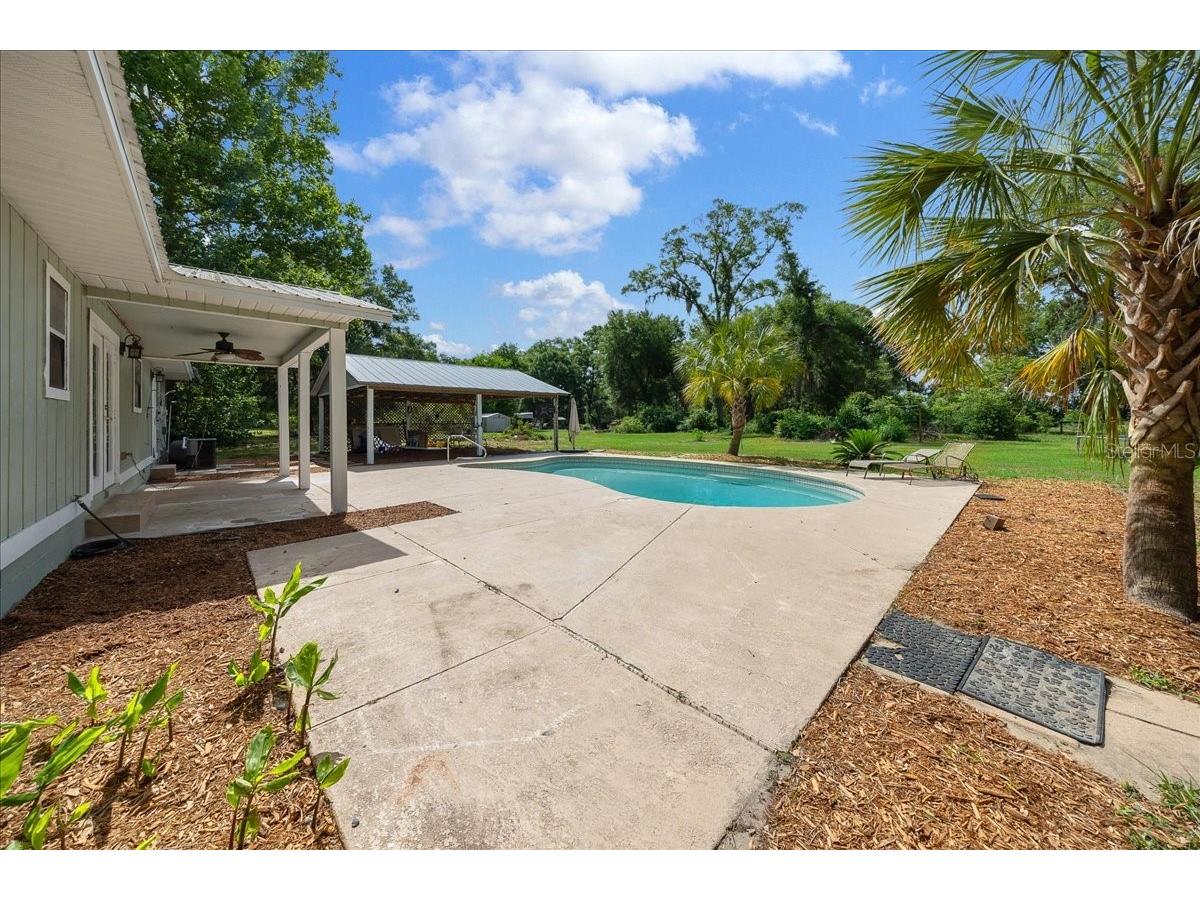 1869 SW 32nd Place Bell FL 32619 OM723972 image22
