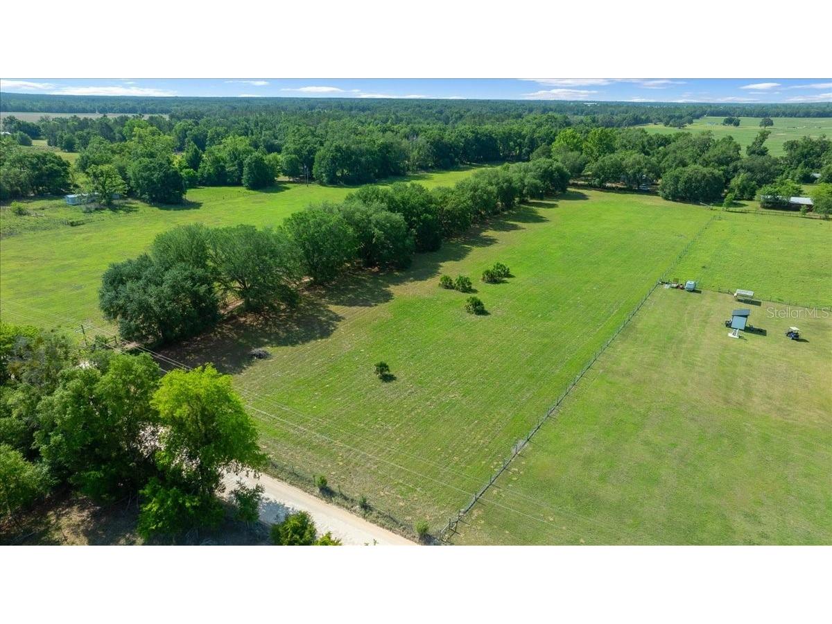 1869 SW 32nd Place Bell FL 32619 OM723972 image33