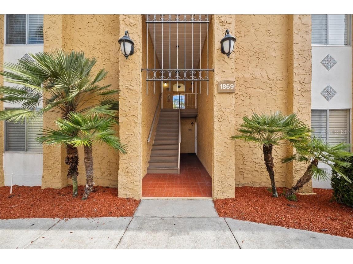 1869 Toucan Way #407 Sarasota FL 34232 A4591626 image1