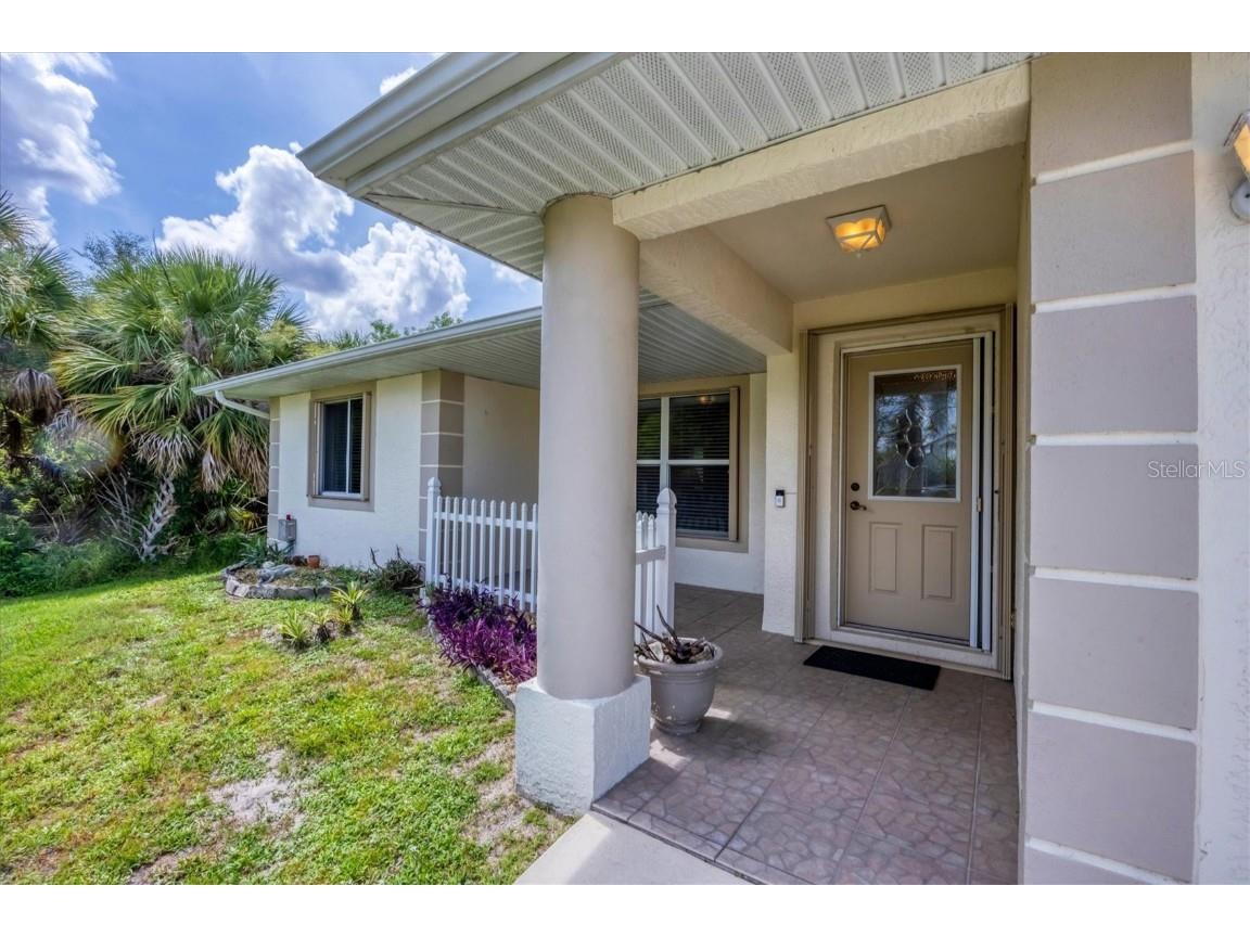 18695 Kerrville Circle Port Charlotte FL 33948 D6143179 image5