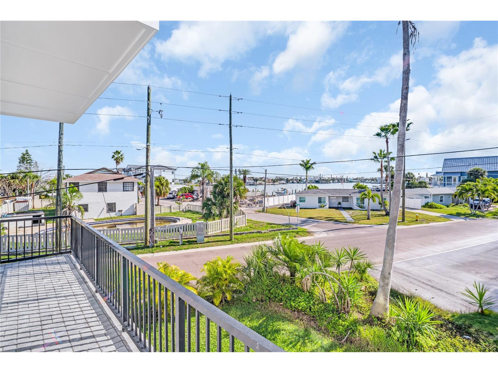 187 145th Avenue E #4 Madeira Beach FL 33708 TB8478892 image3