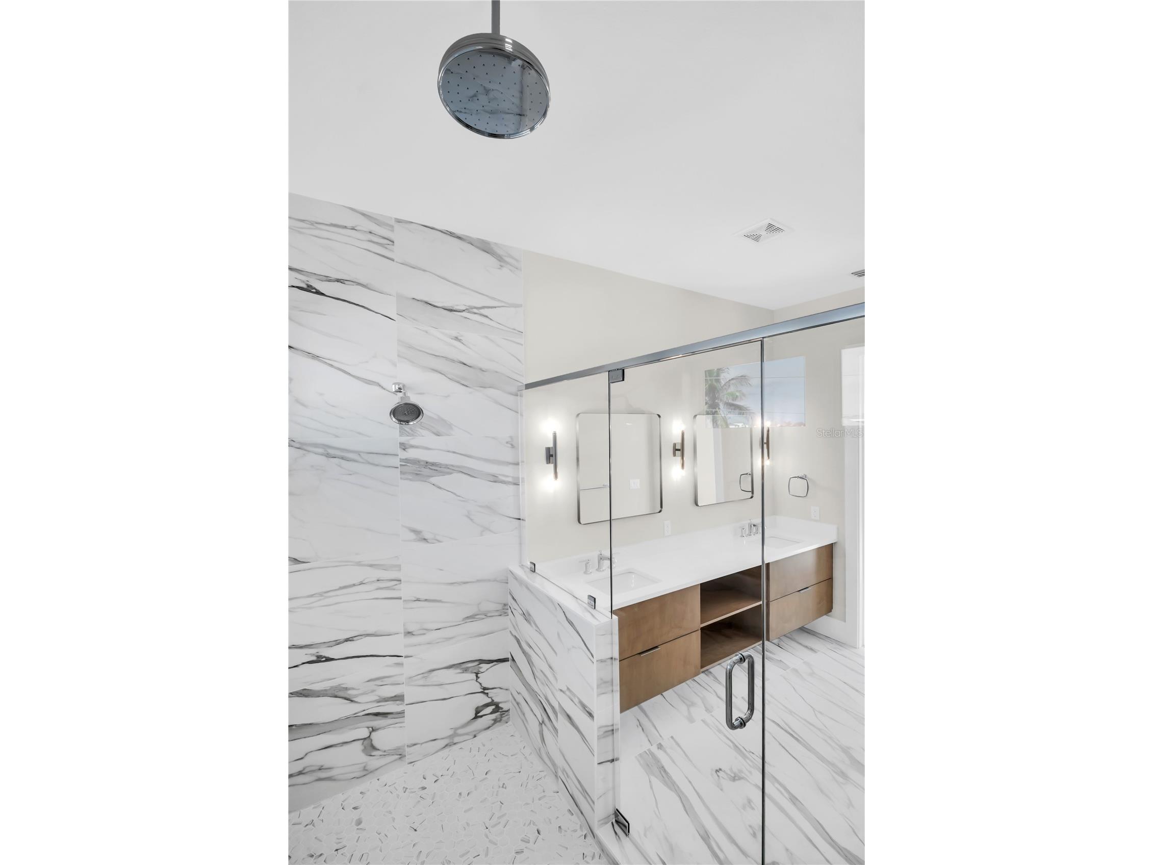 187 145th Avenue E #4 Madeira Beach FL 33708 TB8478892 image35