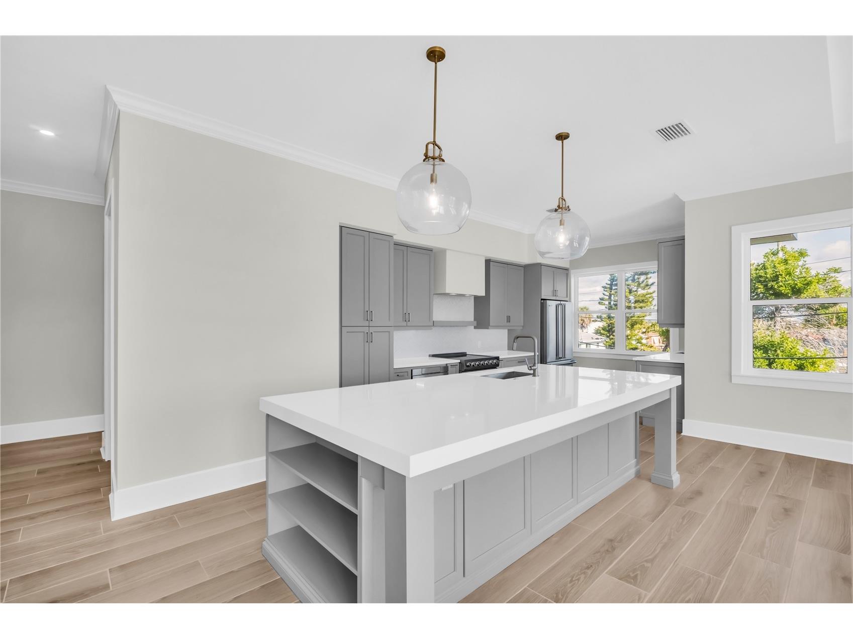 187 145th Avenue E #4 Madeira Beach FL 33708 TB8478892 image5