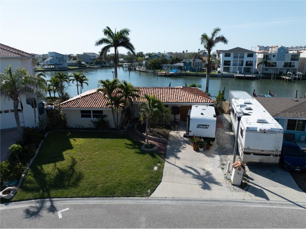 187 175th Terrace Drive E Redington Shores FL 33708 TB8366921 image1