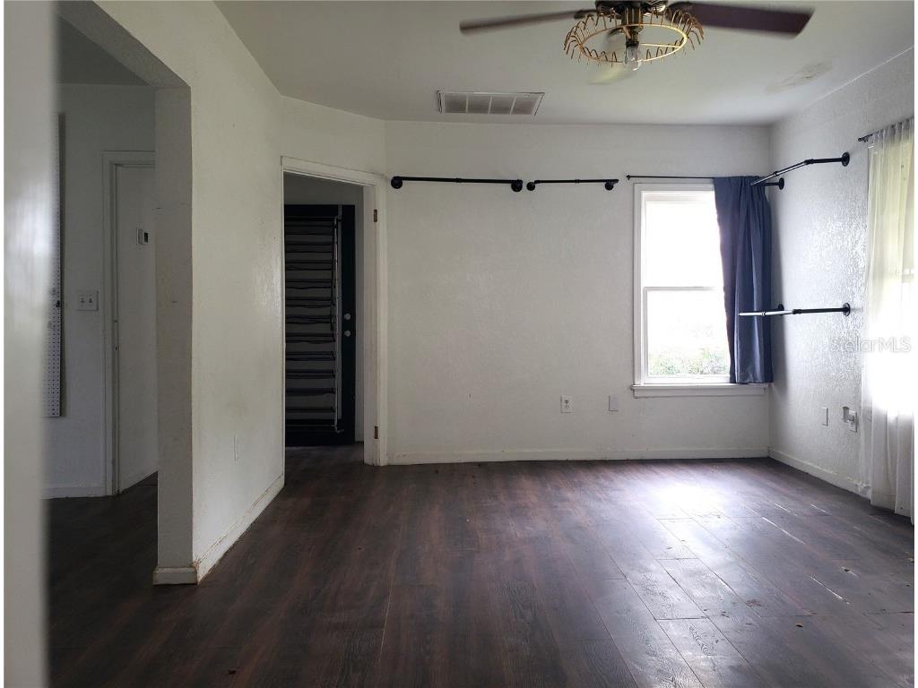 187 Avenue D NW Winter Haven FL 33881 P4937235 image2