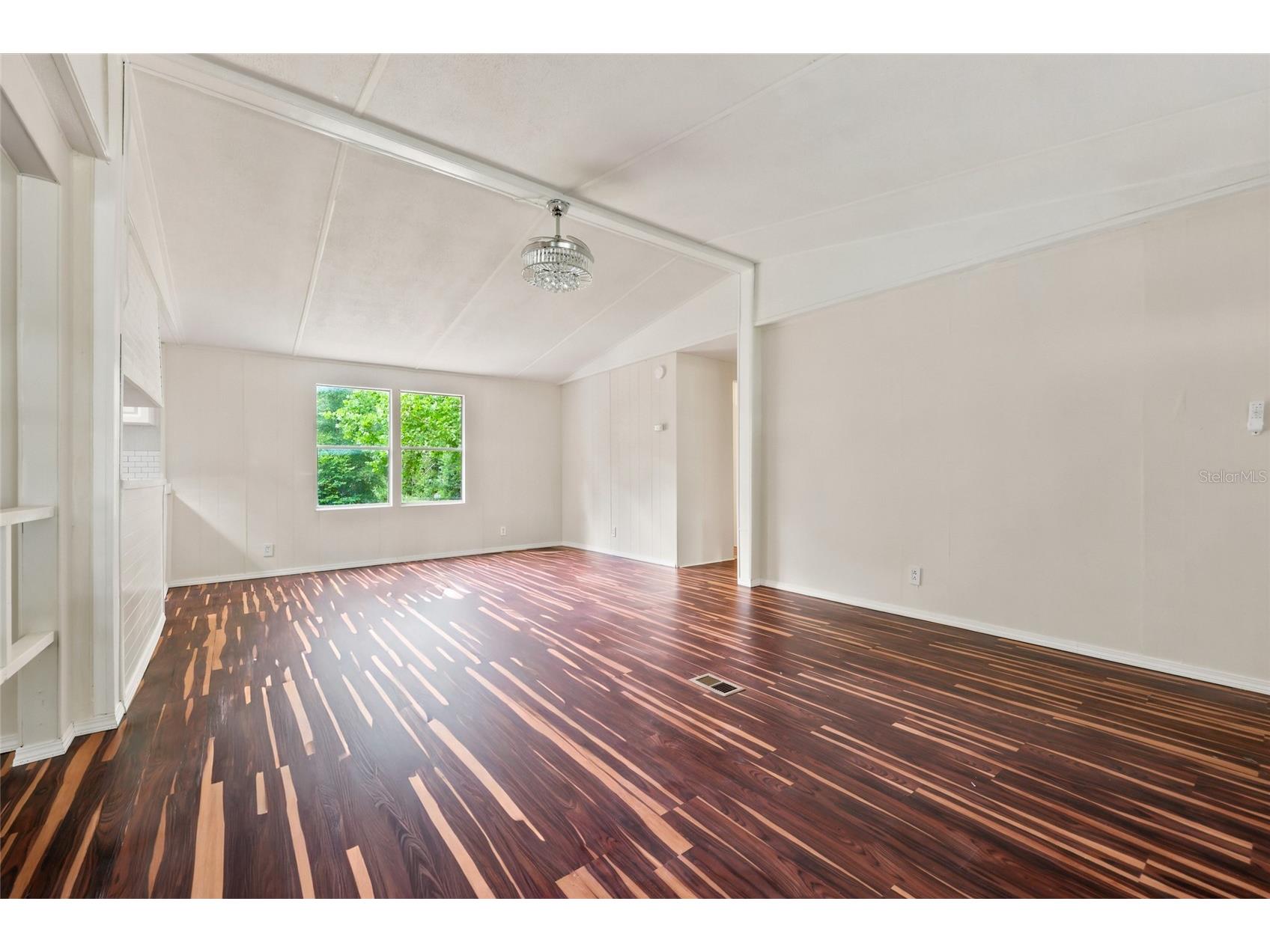 187 SW Peach Glen High Springs FL 32643 GC541853 image15