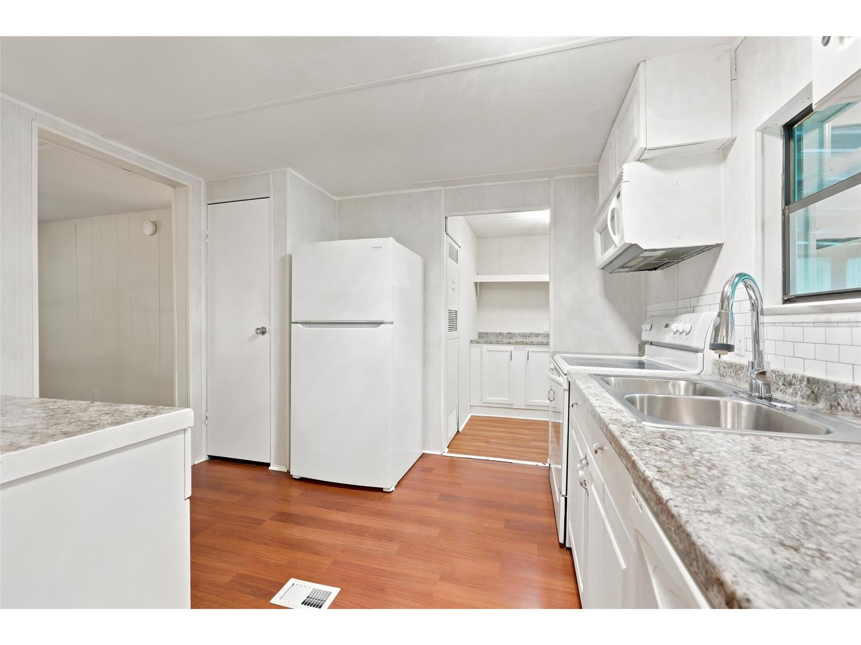 187 SW Peach Glen High Springs FL 32643 GC541853 image21