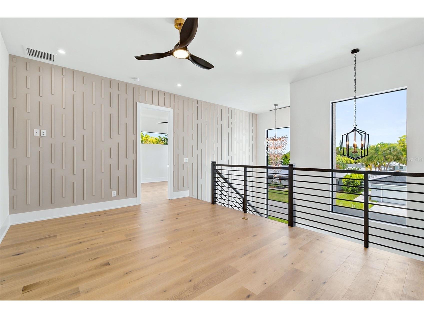 1870 Jasmine Drive Sarasota FL 34239 A4696318 image22