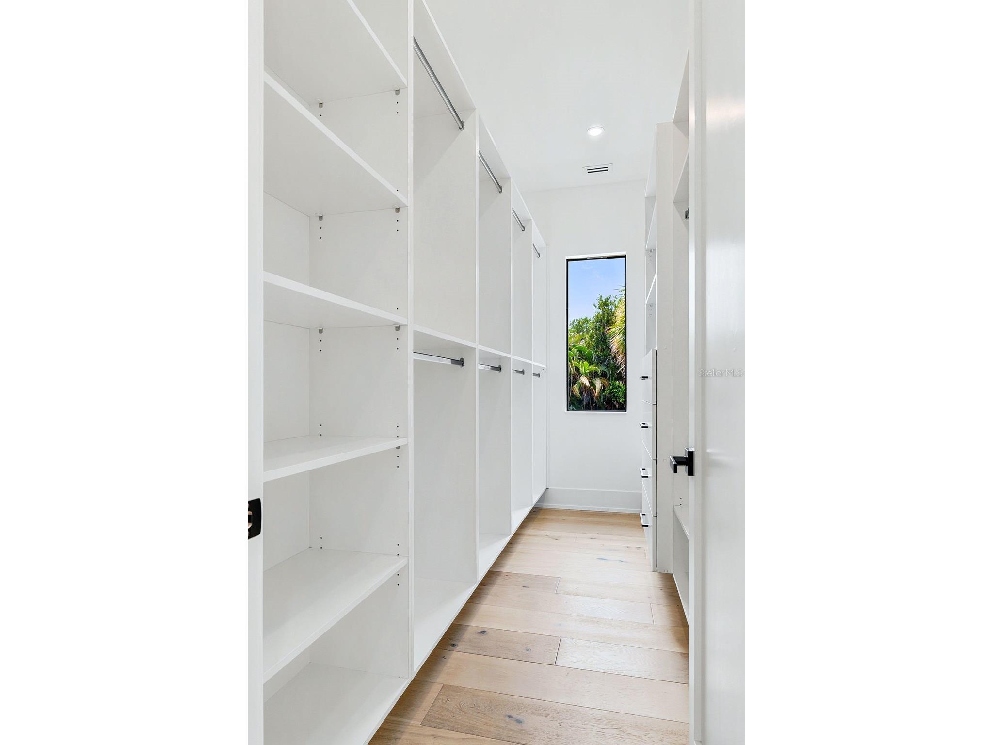 1870 Jasmine Drive Sarasota FL 34239 A4696318 image39