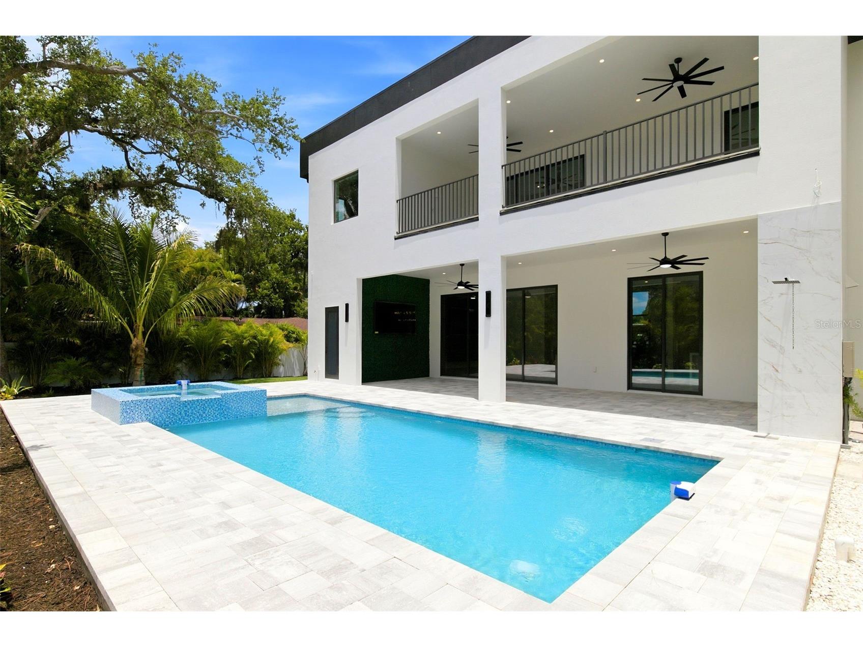 1870 Jasmine Drive Sarasota FL 34239 A4696318 image49
