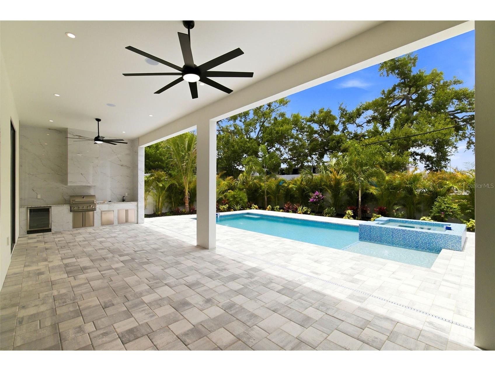 1870 Jasmine Drive Sarasota FL 34239 A4696318 image52
