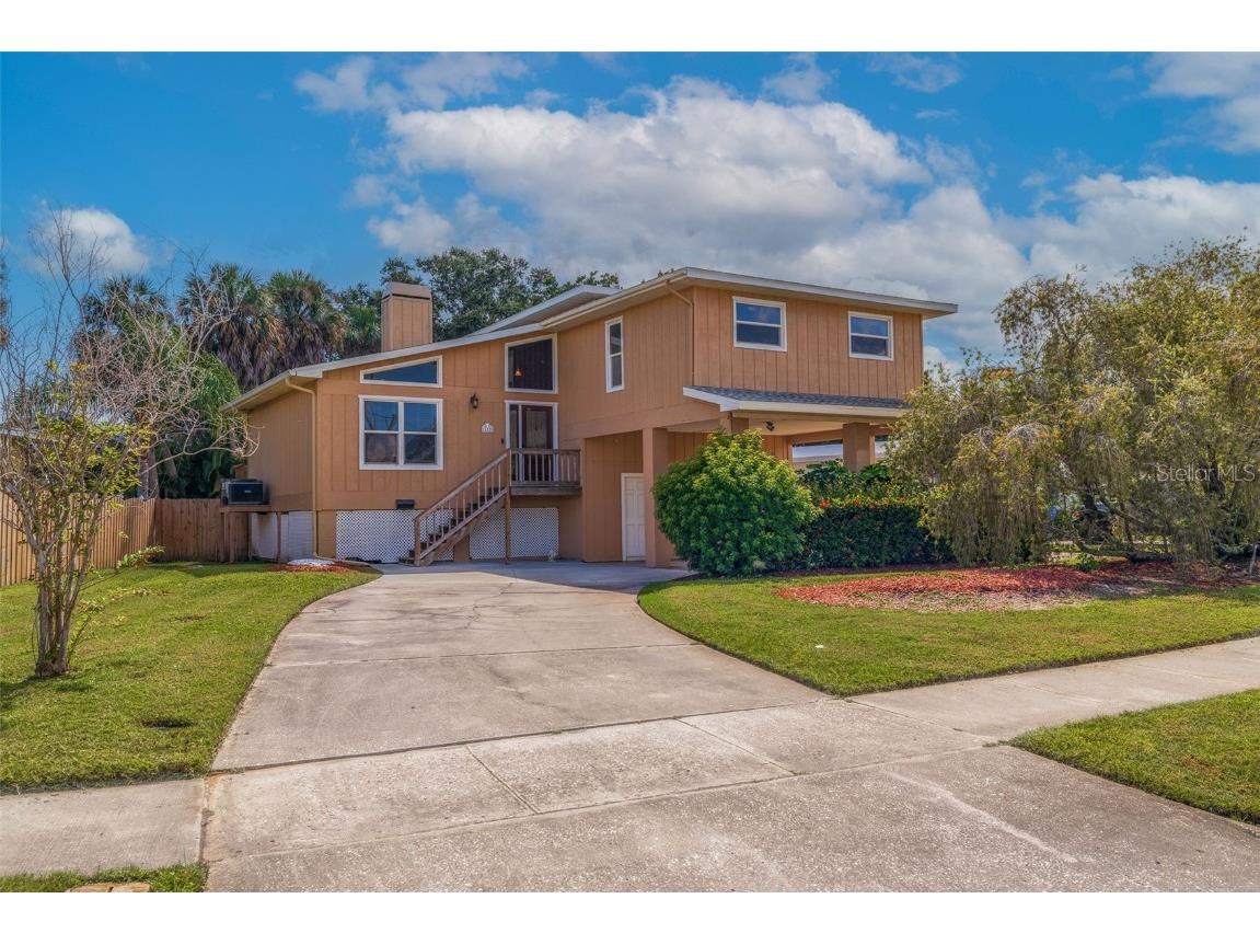 1870 Nebraska Avenue NE Saint Petersburg FL 33703 TB8306117 image1